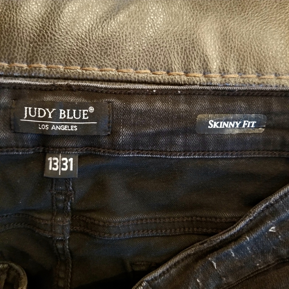Judy Blue Jeans Size 13/31 Black Distressed Buffalo Plaid Patch + Cuff Skinny - Picture 5 of 11